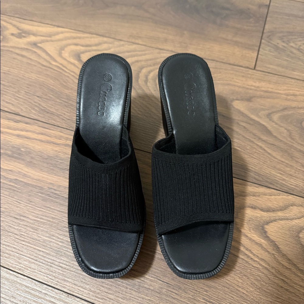 Black chunk heels size 39 from SHEIN